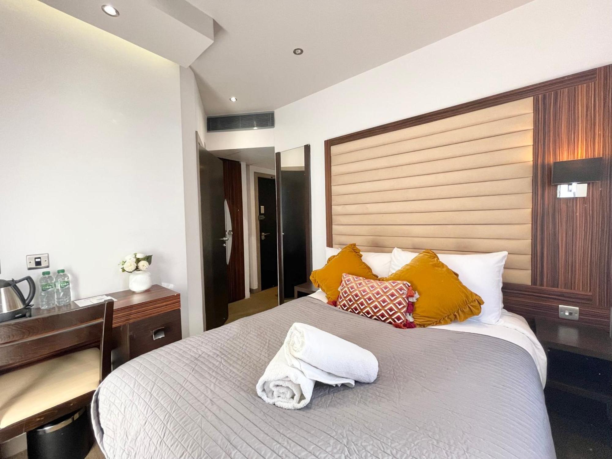 Maitrise Hotel 伦敦 外观 照片