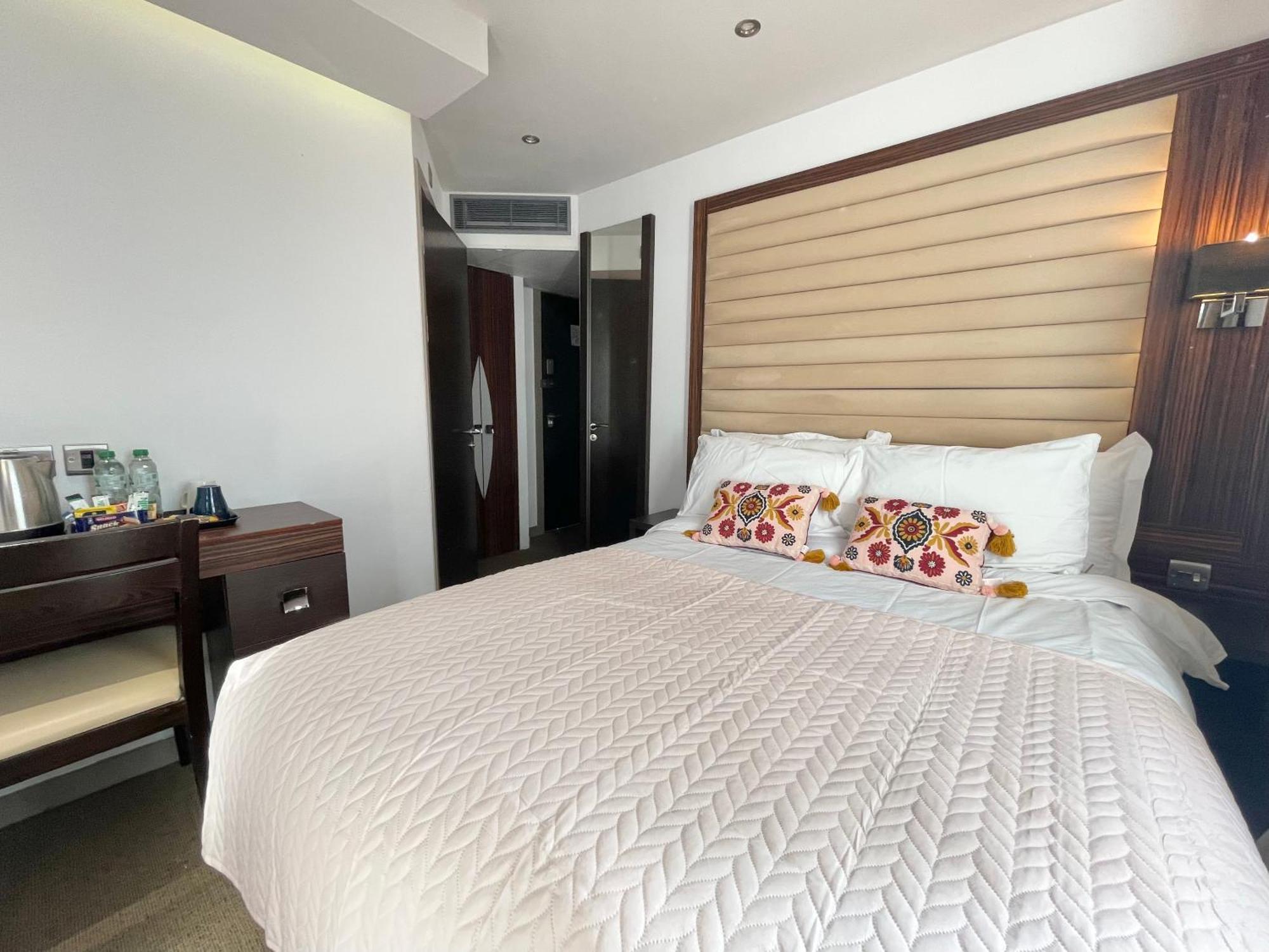 Maitrise Hotel 伦敦 外观 照片